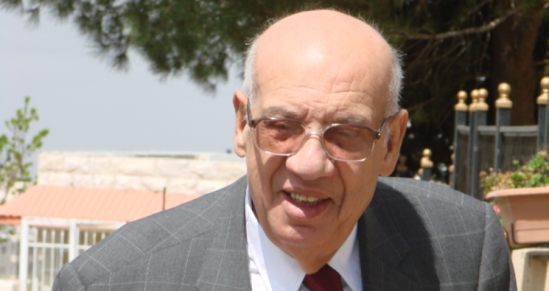 عبد المحسن القطان: رؤية ثاقبة بعينيْ صقر