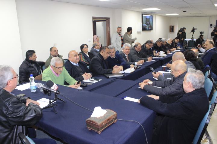 الدعوة إلى الانتقال إلى مرحلة جديدة من الضغط على طرفي الانقسام للخروج من المأزق الحالي