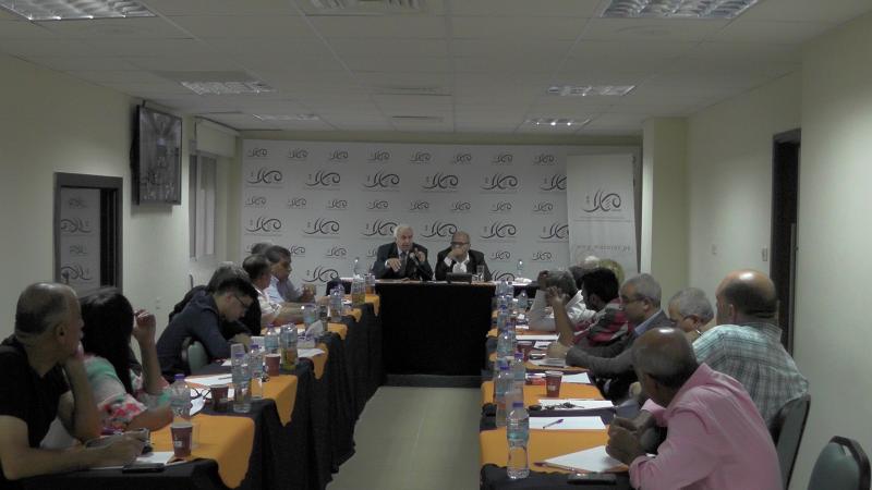 عارف يدعو إلى دولة ديمقراطية واحدة وبناء حركة وطنية جديدة