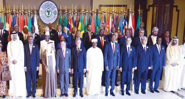 أصحاب الجلالة والسمو والفخامة والسيادة، 