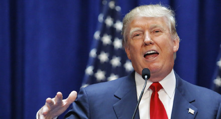 ماذا وراء تغيّر موقف ترامب من الرئيس الفلسطيني؟