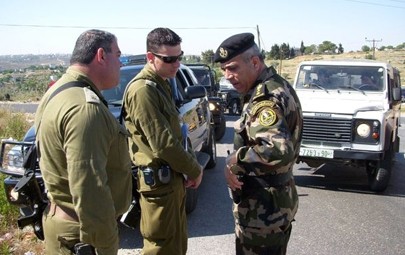 التهديد بوقف التنسيق الأمني