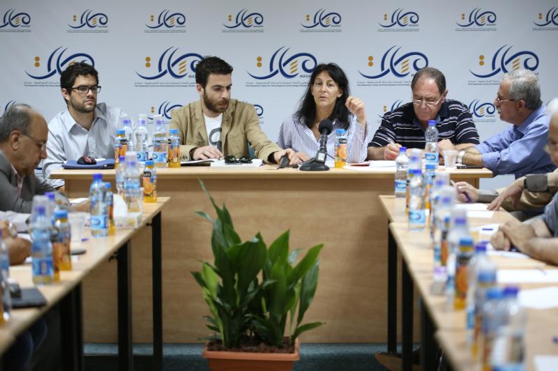 سياسيون وأكاديميون يناقشون مبادرة تسجيل الناخبين لانتخابات المجلس الوطني