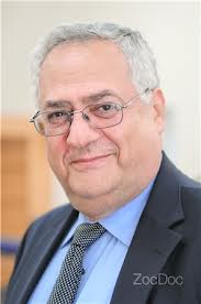 فـي زمـن الـلامـعـقــول: الأقلام في مواجهة الرصاص