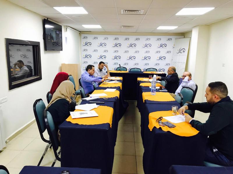 "مسارات" يعقد جلسة تقييمية لبرنامج "إعداد السياسات العامة والتفكير الإستراتيجي"